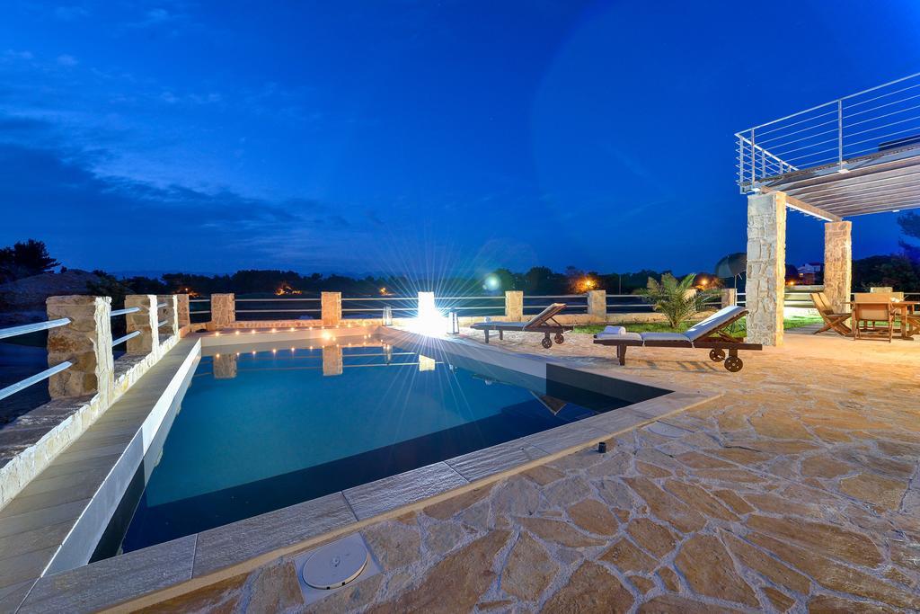 Amazing Villa Ele ซาตอน ภายนอก รูปภาพ