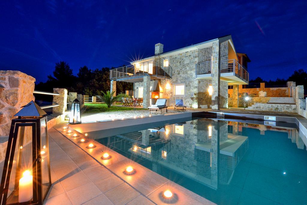 Amazing Villa Ele ซาตอน ภายนอก รูปภาพ
